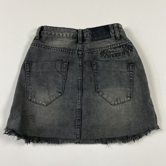 One x ONE TEASPOON 2020 Denim Mini Skirt Coal Button Fly Size 24 - Picture 10 of 10